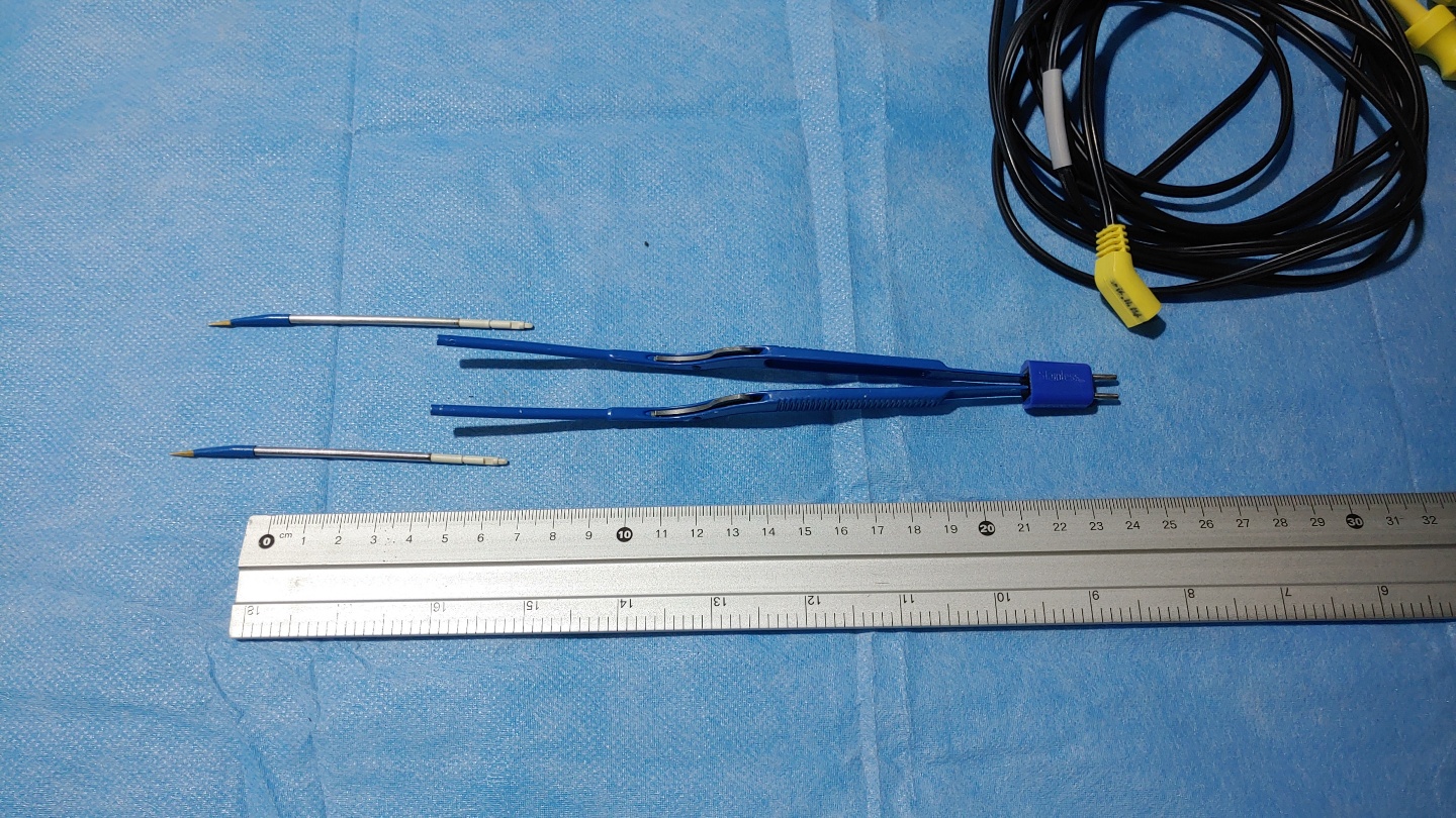 BAYONET Bipolar Forceps( Non-Stick)