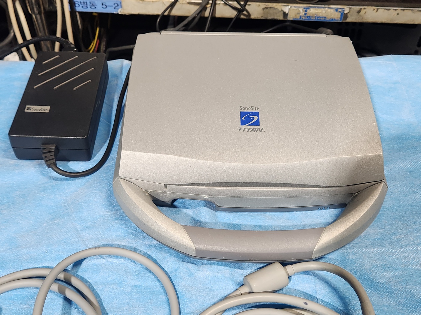 SonoSite Titan ultrasound machine