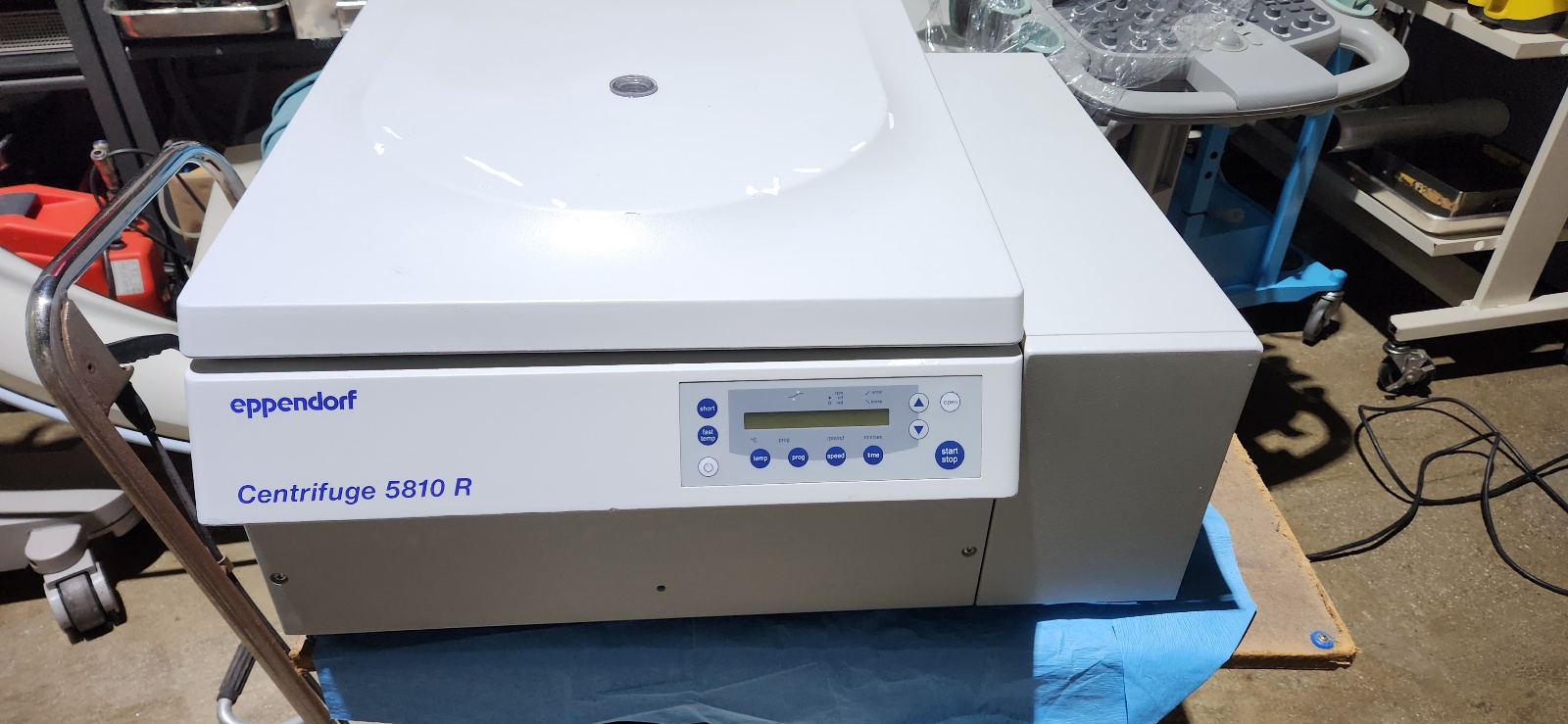 Eppendorf 5810R Refrigerated Centrifuge