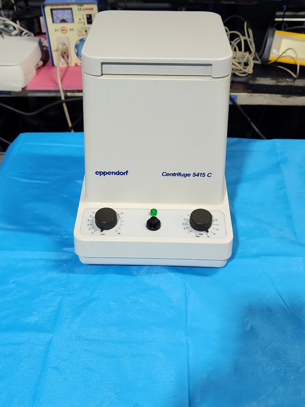 Eppendorf 5415 C Micro Centrifuge