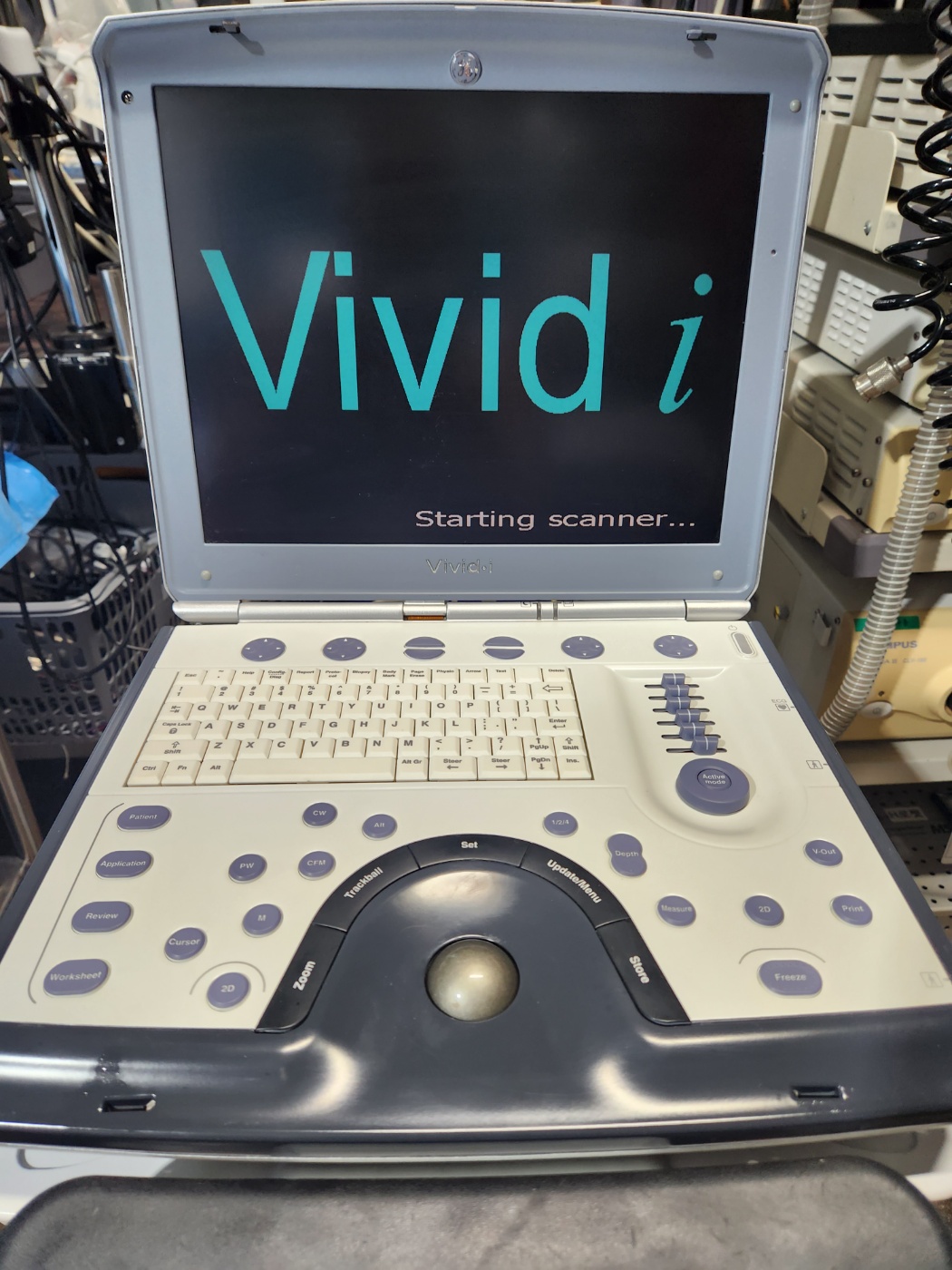 GE Vivid i Portable Ultrasound With 2 Probes