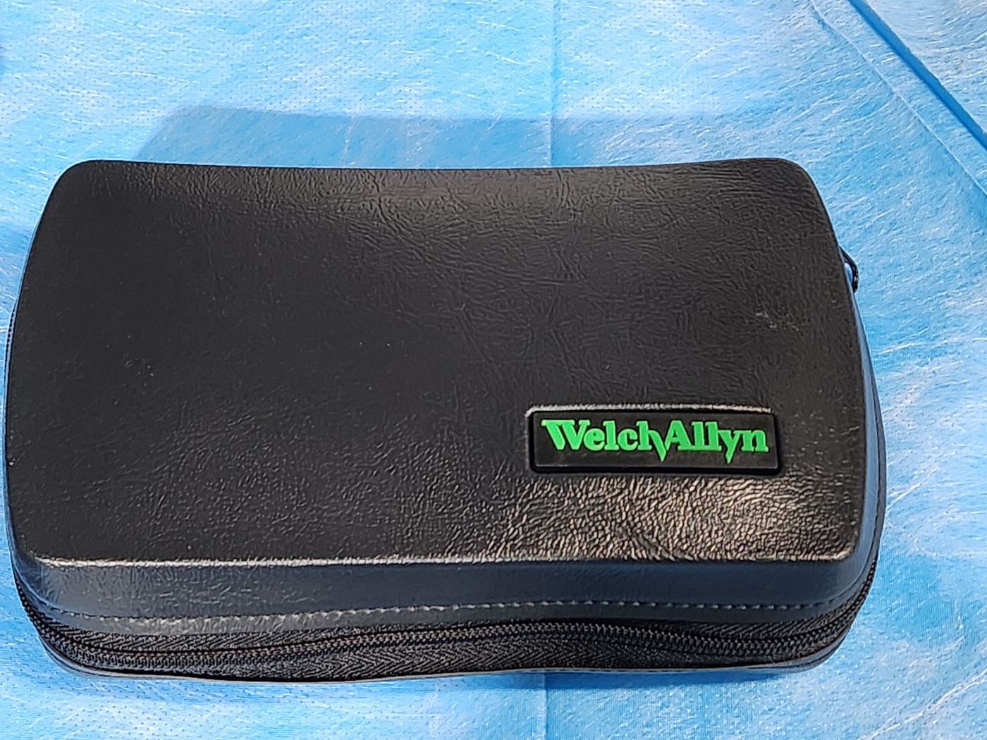 Welch Allyn 3.5v Otoscope & Ophthalmoscope Diagnostic Kit