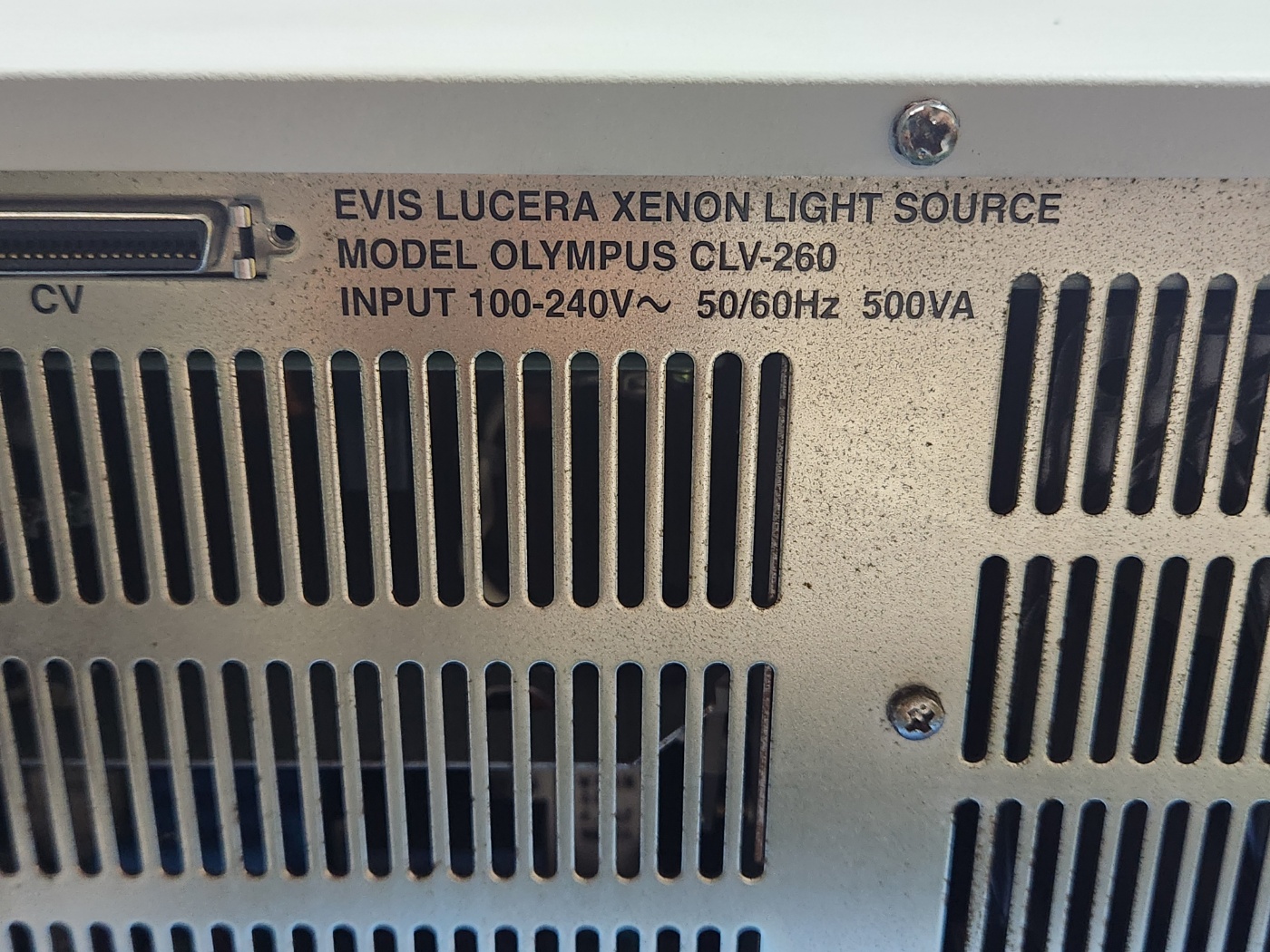 Olympus EVIS LUCERA CLV-260Light Source