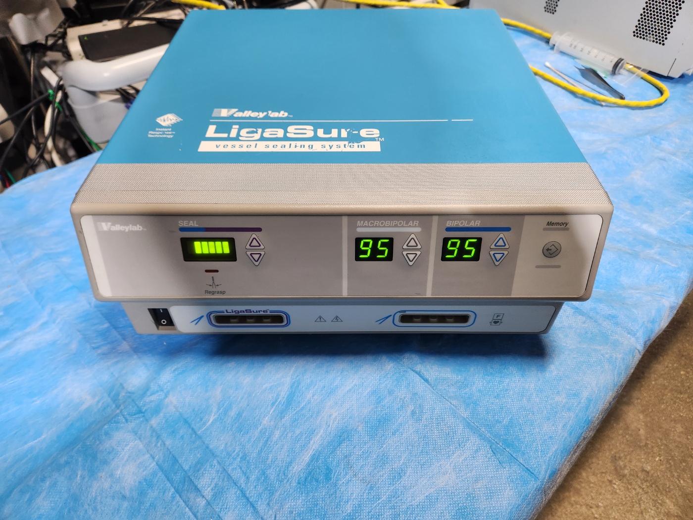 Valleylab LigaSure  8