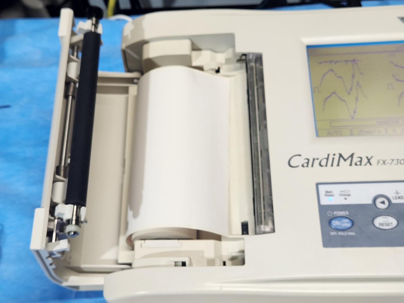 심전도검사기 CardiMax FX-7302