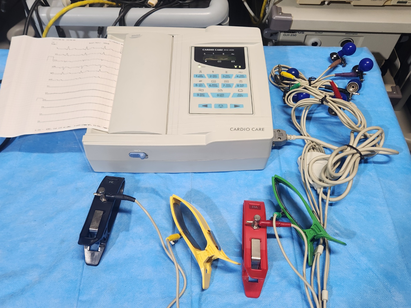심전도검사기 CardioCare 2000