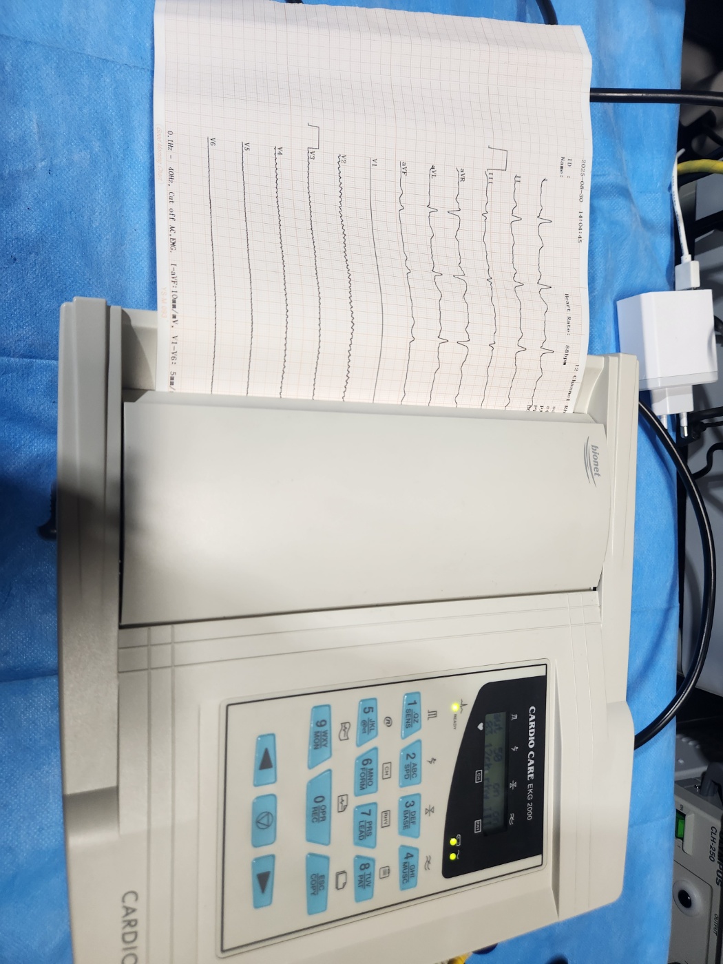 심전도검사기 CardioCare 2000