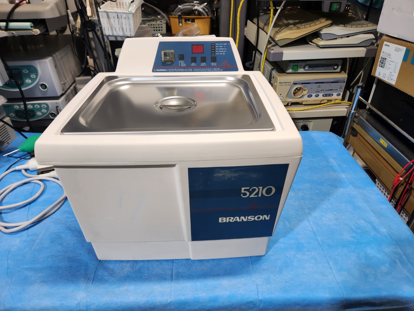 Branson 5210 Ultrasonic Cleaner