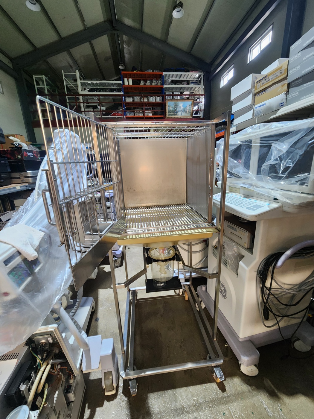 Tecniplast Laboratory Animal Equipment R-SUITE - Rack