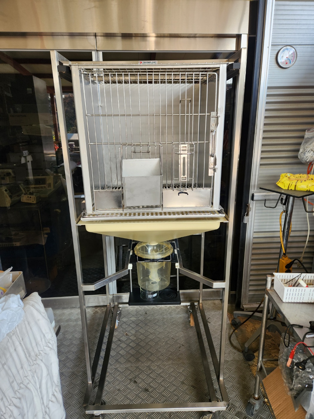 Tecniplast Laboratory Animal Equipment R-SUITE - Rack