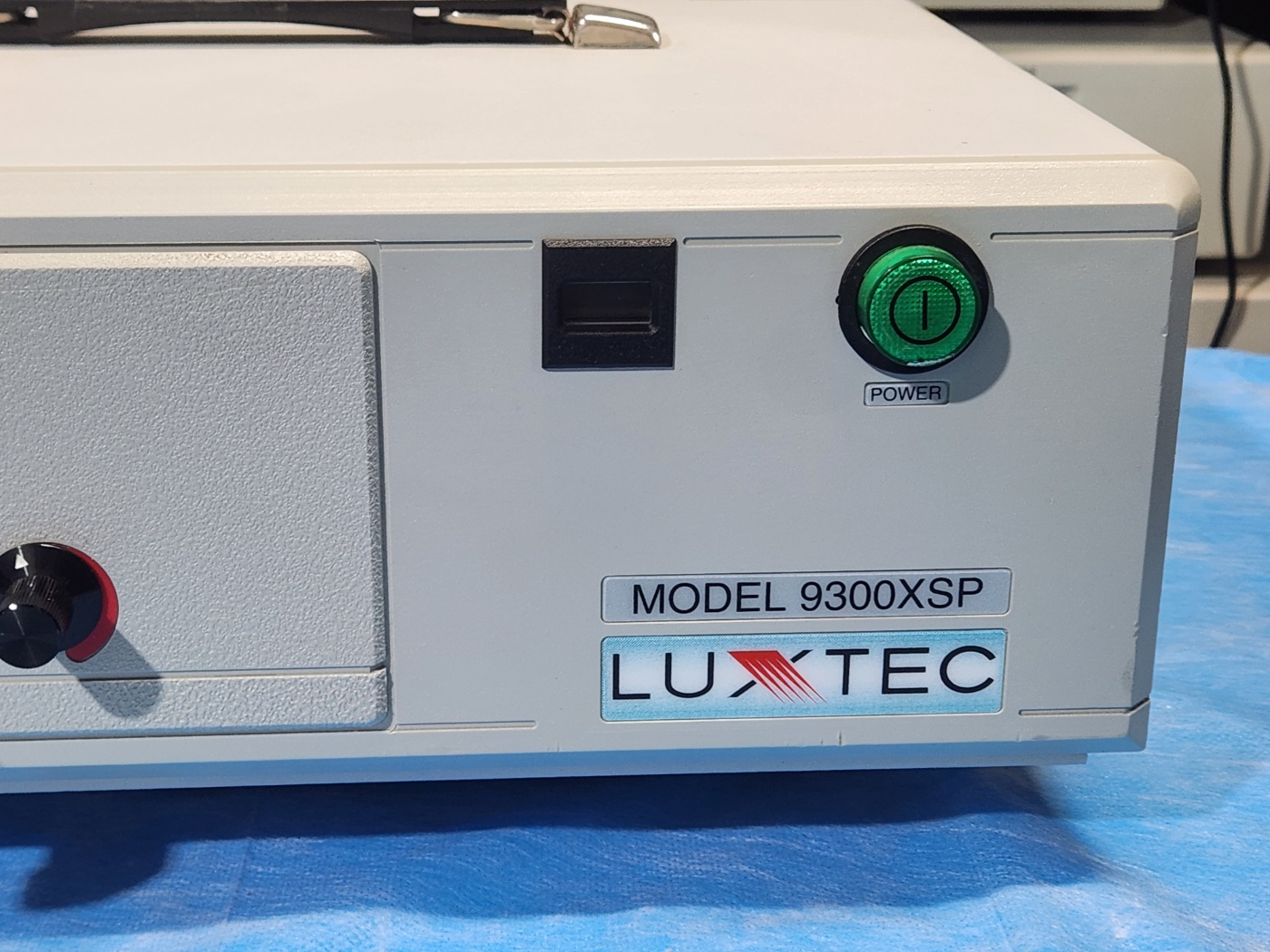 LUXTEC 9300XSP 300W Xenon Light Source