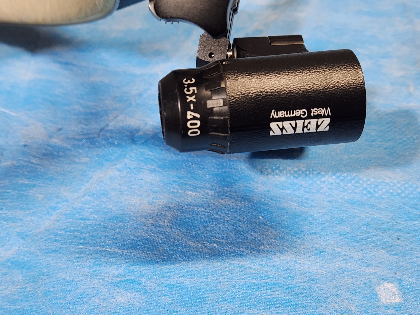 Carl Zeiss Surgigal  Lupe