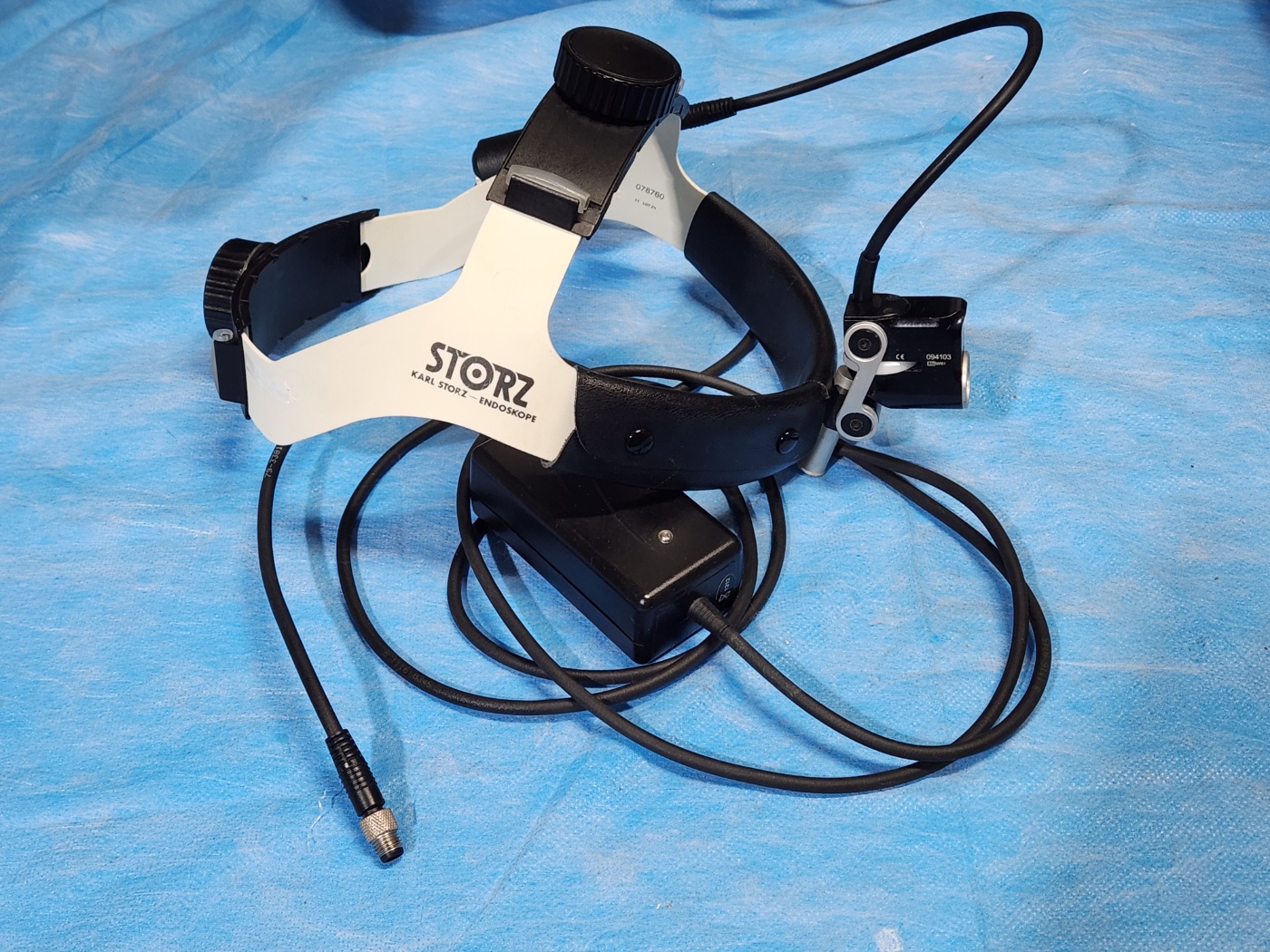 Karl Storz   Surgical LED Head Light