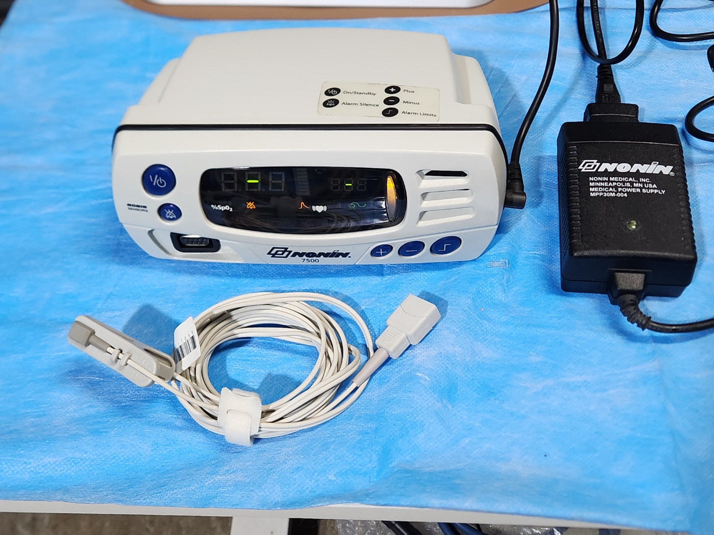 NONIN 7500 노닌산소포화도측정기