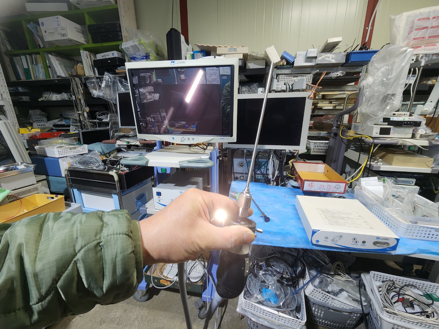 ConMed IM3300 EDTV Camera system