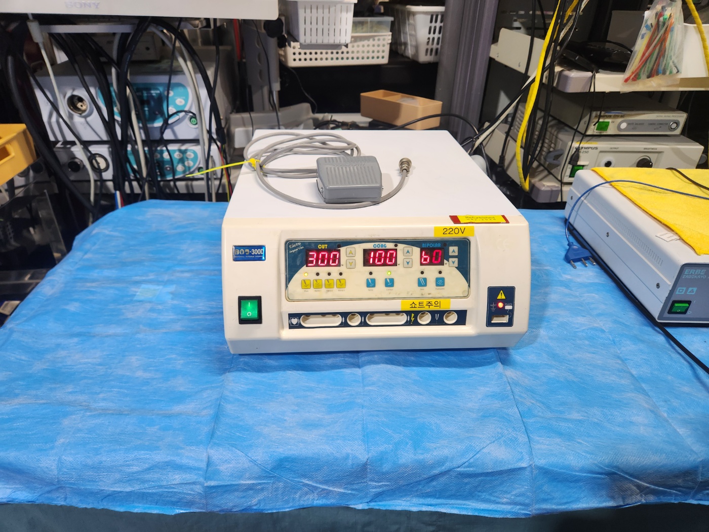 ITC 300D Electrosurgical Unit