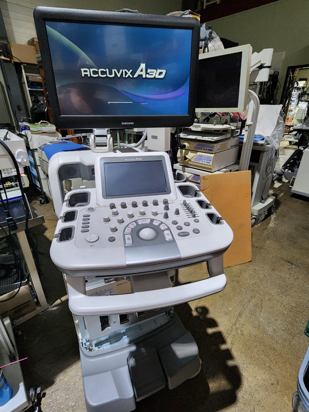 Samsung  Accuvix A30 ultrasound machine